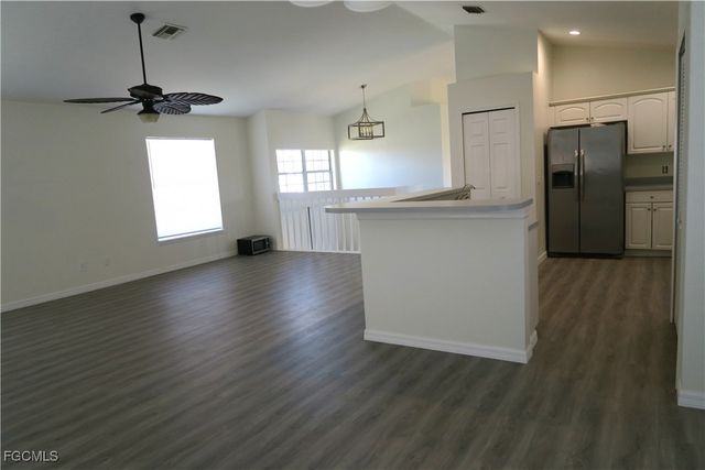 2309 SE 5th PL, Cape Coral, FL 33990