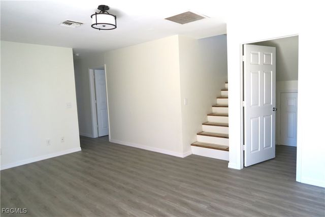 2309 SE 5th PL, Cape Coral, FL 33990