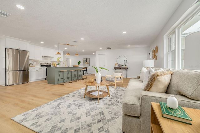 1872 PRINCETON DRIVE, Clearwater, FL 33765