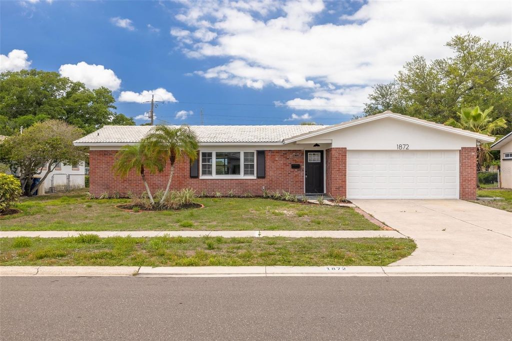1872 PRINCETON DRIVE, Clearwater, FL 33765