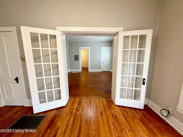 1503 S 4th St 1R, Louisville, KY 40208