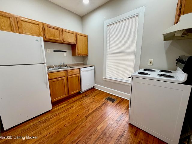 1503 S 4th St 1R, Louisville, KY 40208