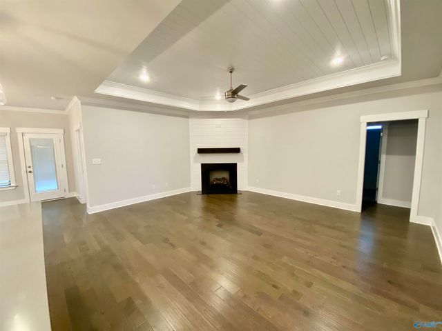 21940 Shearwater Drive, Athens, AL 35613
