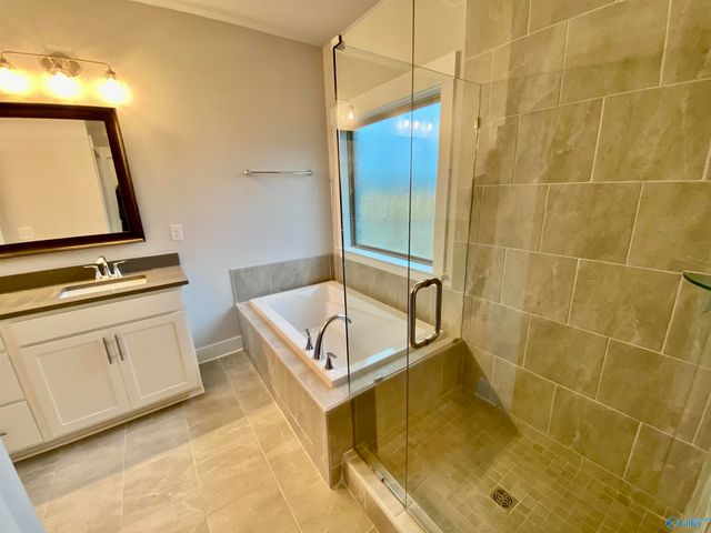 21940 Shearwater Drive, Athens, AL 35613