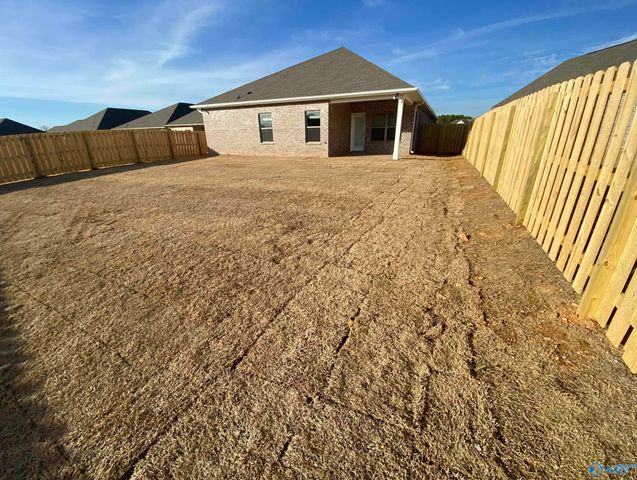 21940 Shearwater Drive, Athens, AL 35613