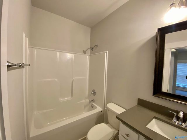 21940 Shearwater Drive, Athens, AL 35613