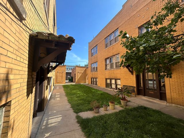 1931 Scoville Avenue, Berwyn, IL 60402