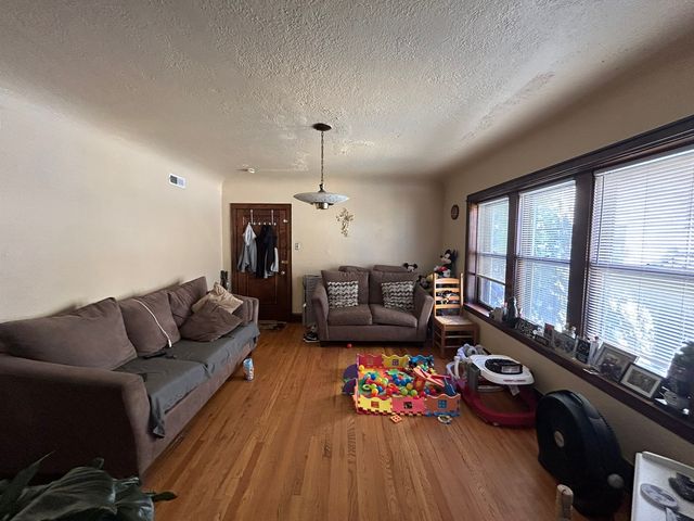 1931 Scoville Avenue, Berwyn, IL 60402