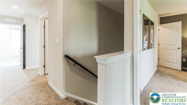 107 Winding Road, Forks Twp, PA 18040