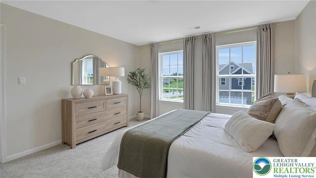 107 Winding Road, Forks Twp, PA 18040