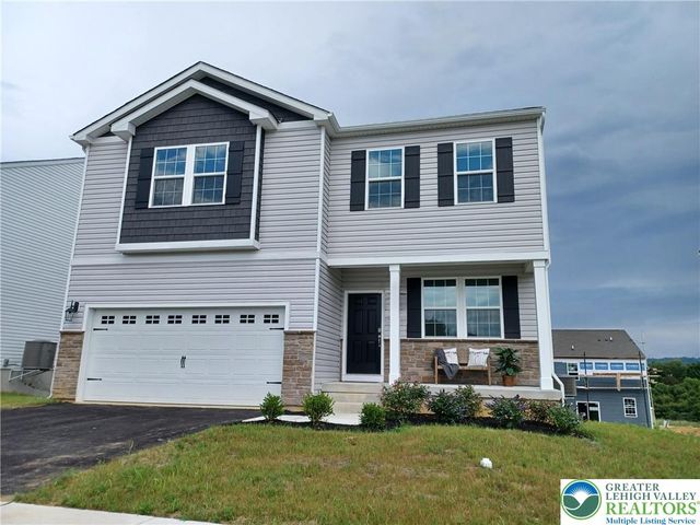 107 Winding Road, Forks Twp, PA 18040