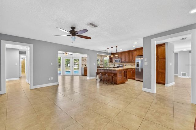 2111 PADDOCK CIRCLE, Dunedin, FL 34698