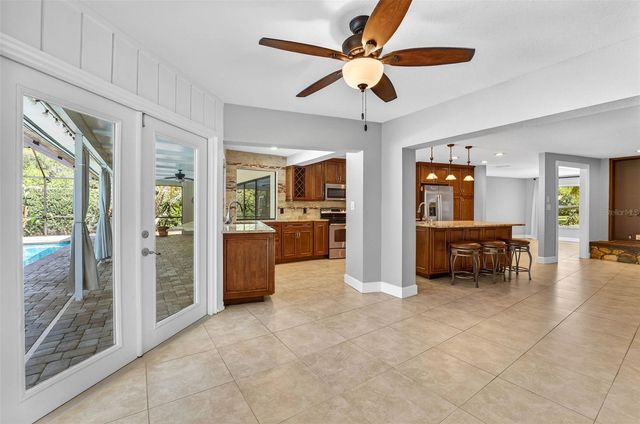 2111 PADDOCK CIRCLE, Dunedin, FL 34698