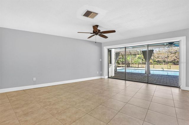 2111 PADDOCK CIRCLE, Dunedin, FL 34698