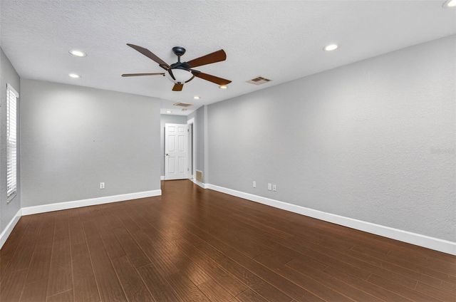 2111 PADDOCK CIRCLE, Dunedin, FL 34698