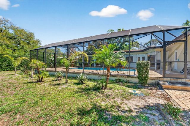 2111 PADDOCK CIRCLE, Dunedin, FL 34698