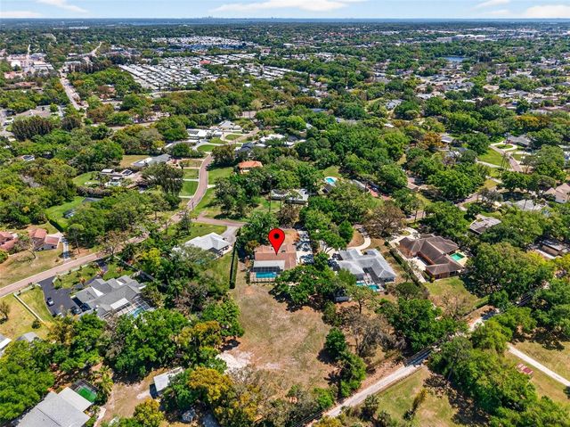 2111 PADDOCK CIRCLE, Dunedin, FL 34698