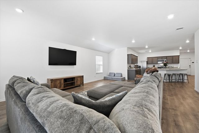 3612 Cody Lane, Denton, TX 76207