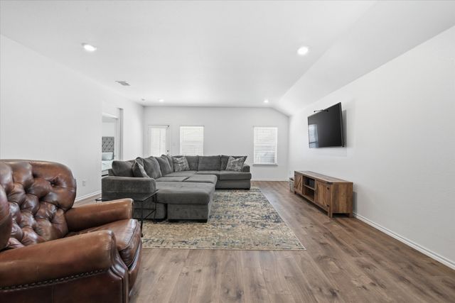 3612 Cody Lane, Denton, TX 76207