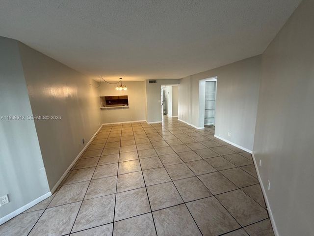 1820 N congress 101, Palm Beach, FL 33401