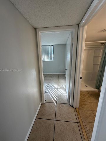 1820 N congress 101, Palm Beach, FL 33401