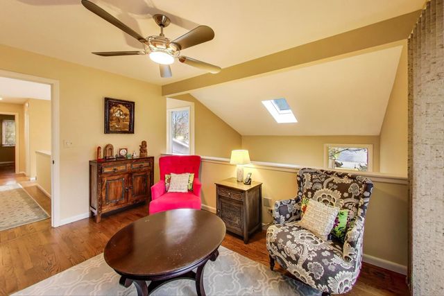 11515 BURR OAK Lane, Burr Ridge, IL 60527