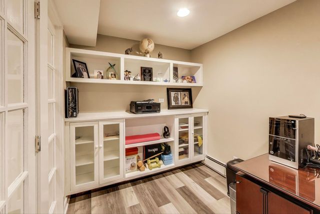 11515 BURR OAK Lane, Burr Ridge, IL 60527