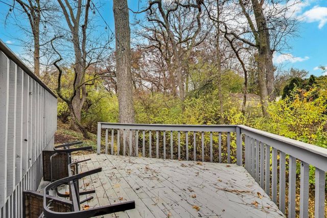 11515 BURR OAK Lane, Burr Ridge, IL 60527