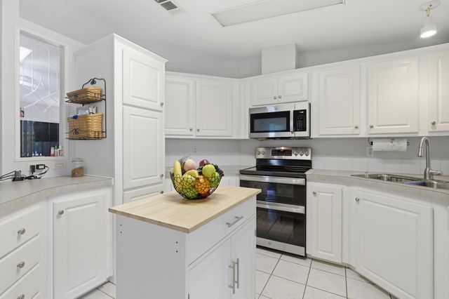 2808 Slice Court, Port St. Lucie, Port St Lucie, FL 34952