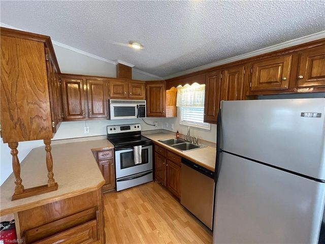 116 Dove Lane, New London, NC 28127