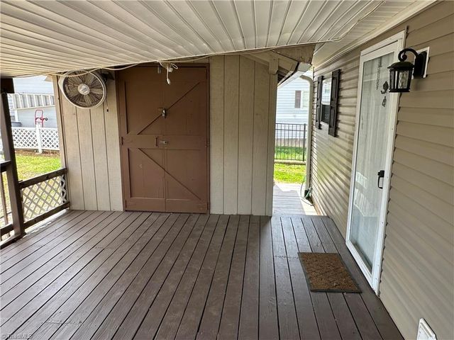 116 Dove Lane, New London, NC 28127