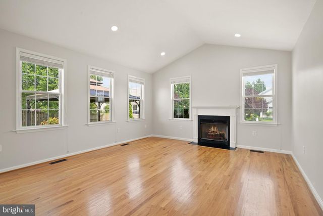 522 MOSBY BLVD, Berryville, VA 22611