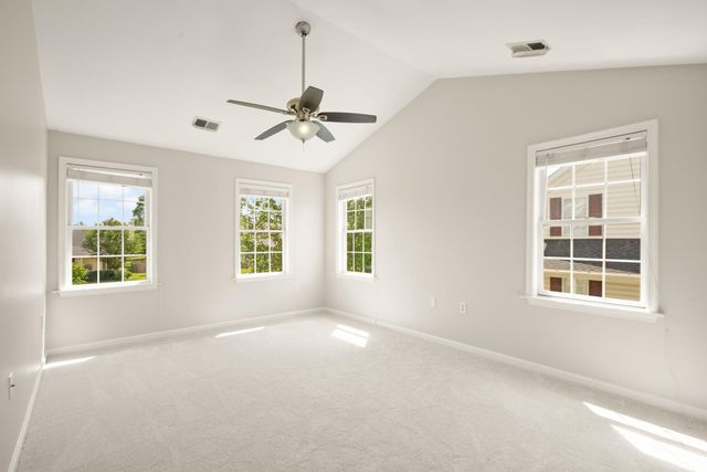 522 MOSBY BLVD, Berryville, VA 22611