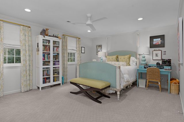 1301 Woodhill Drive, Chattanooga, TN 37405