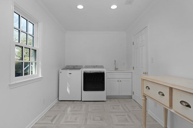 1301 Woodhill Drive, Chattanooga, TN 37405