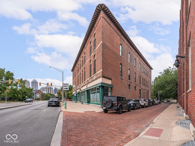 970 Fort Wayne Avenue 301, Indianapolis, IN 46202