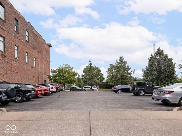970 Fort Wayne Avenue 301, Indianapolis, IN 46202