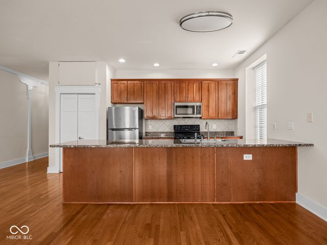 970 Fort Wayne Avenue 301, Indianapolis, IN 46202