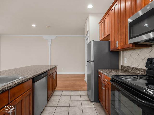 970 Fort Wayne Avenue 301, Indianapolis, IN 46202
