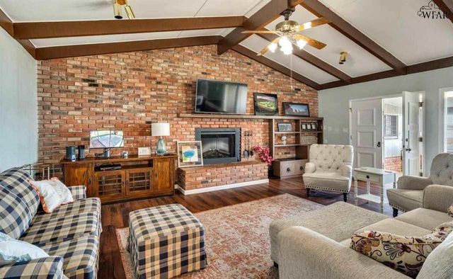 607 SHORELINE DRIVE, Wichita Falls, TX 76308