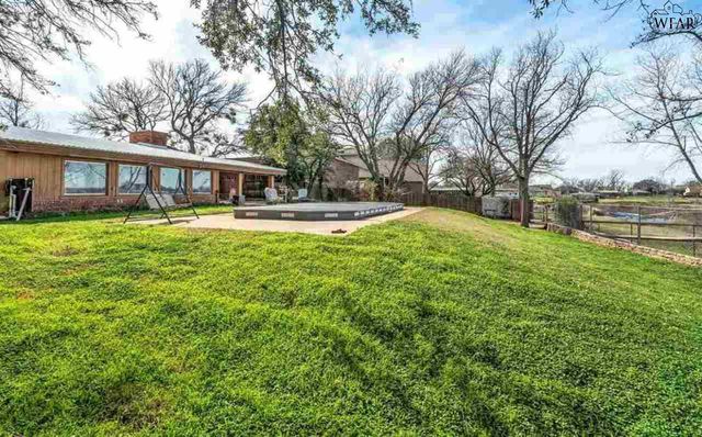 607 SHORELINE DRIVE, Wichita Falls, TX 76308