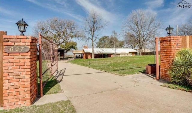 607 SHORELINE DRIVE, Wichita Falls, TX 76308