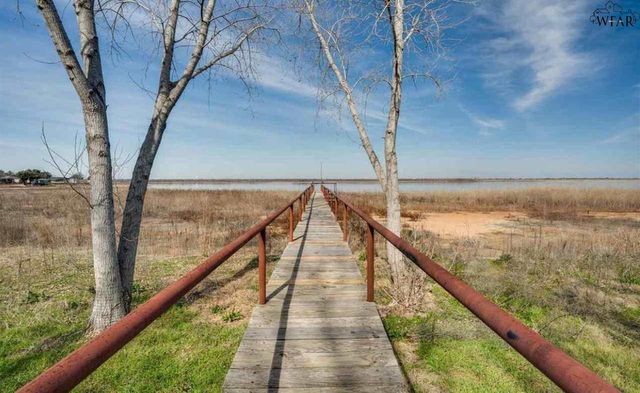 607 SHORELINE DRIVE, Wichita Falls, TX 76308