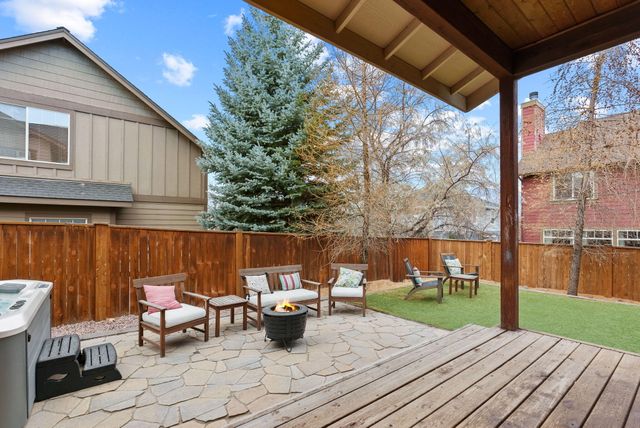 20668 Blanca Drive, Bend, OR 97701