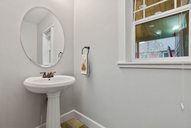 20668 Blanca Drive, Bend, OR 97701