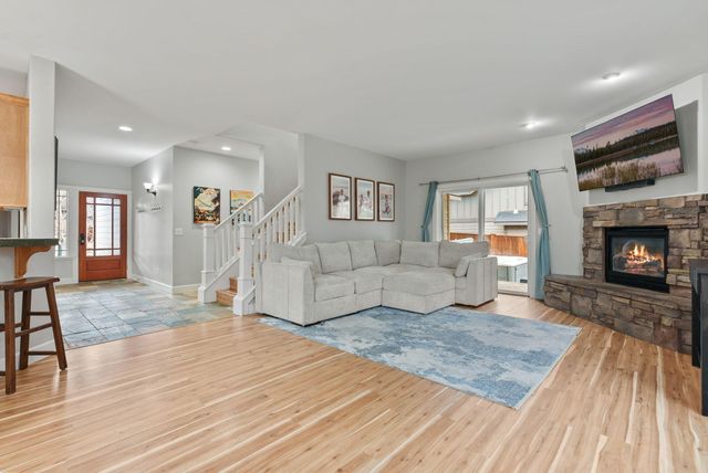 20668 Blanca Drive, Bend, OR 97701