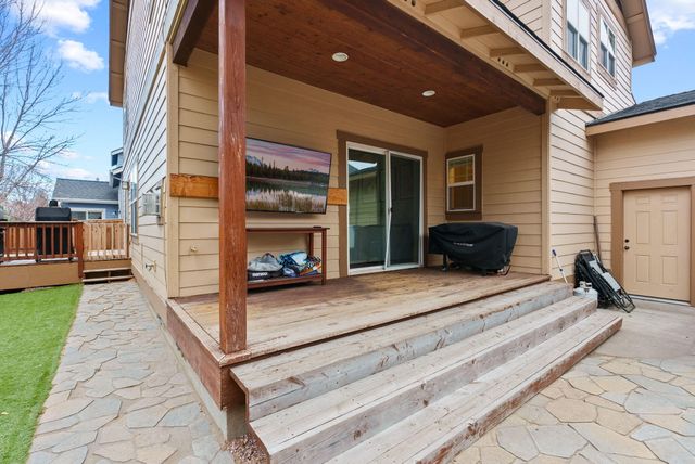 20668 Blanca Drive, Bend, OR 97701