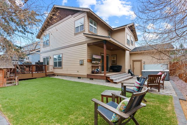 20668 Blanca Drive, Bend, OR 97701