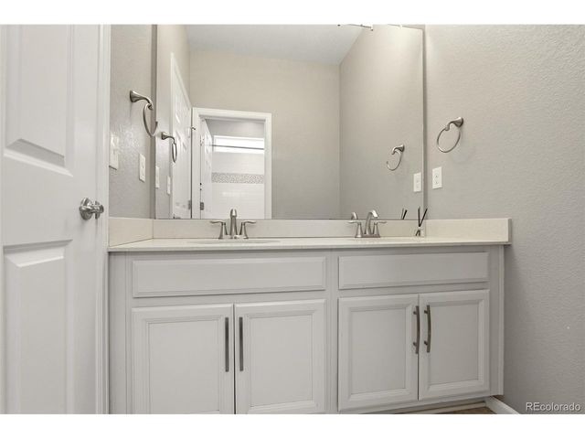 6969 E 123rd Pl, Thornton, CO 80602