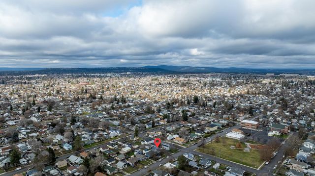4823 N Lacey St, Spokane, WA 99217